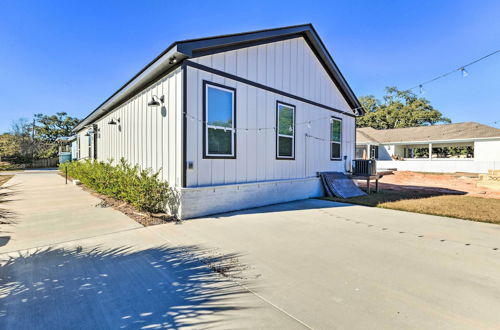 Photo 16 - Spacious Gulfport Home - Walk to Beach