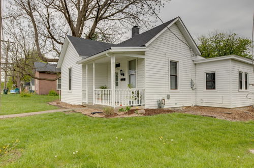 Foto 5 - Modern Family Home in Mason w/ Backyard + Fire Pit