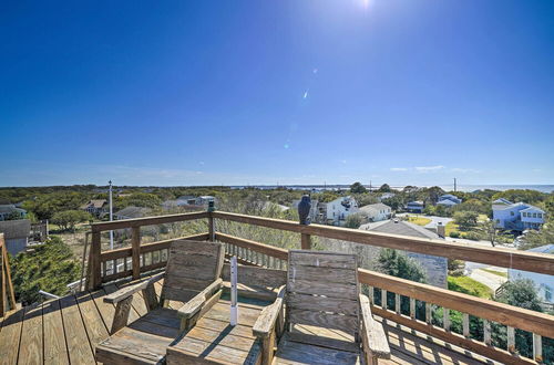 Foto 1 - Spacious Kill Devil Hills Getaway w/ 3 Decks