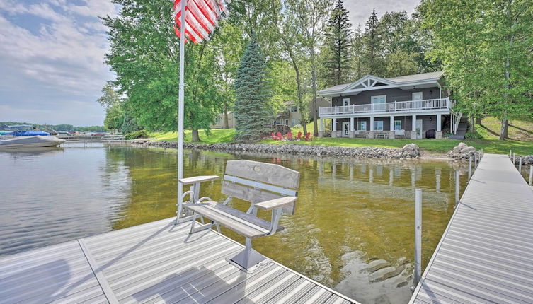 Foto 1 - Coldwater Family Retreat w/ Boat Dock & Grill