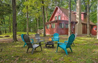 Photo 1 - Mtn Getaway w/ Indoor Hot Tub, Golfers Welcome