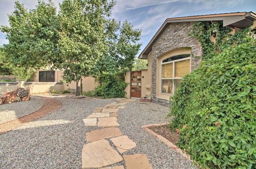 Photo 31 - Albuquerque Studio With Shared Pool & Fire Pit