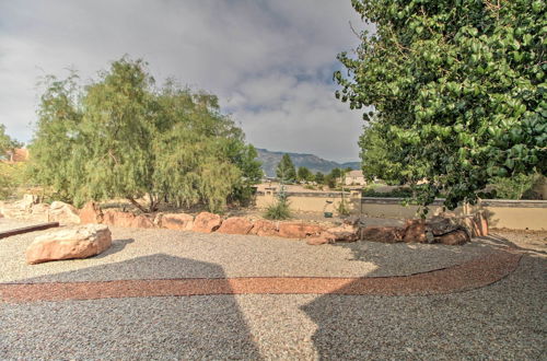 Photo 6 - Albuquerque Studio With Shared Pool & Fire Pit