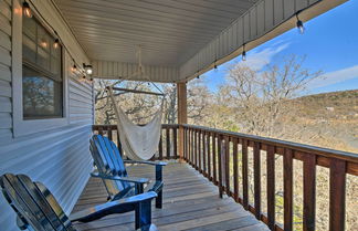 Photo 2 - Spacious Family Home on the Water + Boat Dock