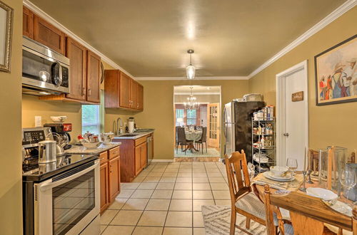 Photo 8 - Renovated Home w/ Screened-in Patio on Hwy 90