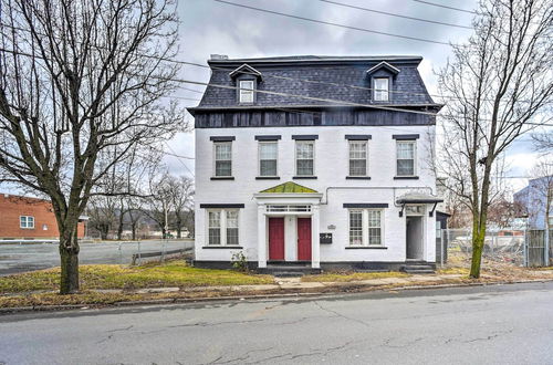 Photo 1 - Troy Townhome: 10 Mi to Downtown Albany