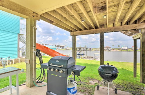 Foto 17 - Bay City Home w/ Dock, Ocean Views + Access