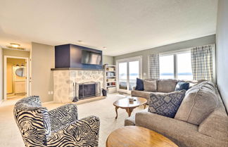 Photo 1 - Waterfront Dewittville Condo w/ Furnished Balcony