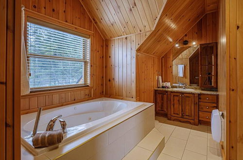 Foto 25 - Executive Plus 89 - Luxurious log Home With Private hot tub Pool Sauna and Close to Activities