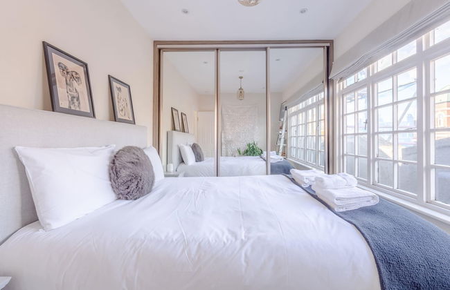 Airy & Modern 1BD Flat in Maida Vale - Photo 4