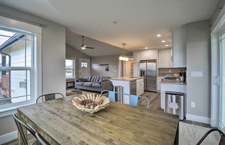 Photo 3 - Modern Ocean Shores Home w/ Fire Pit