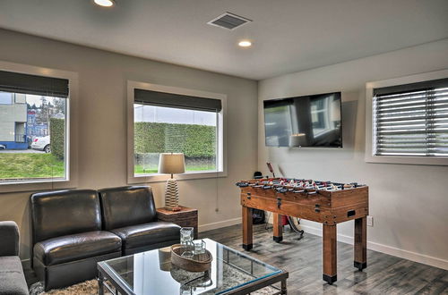 Photo 26 - Sleek Riverfront Condo on Pier in Downtown Astoria