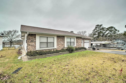 Photo 28 - Lake Livingston Hideaway w/ Dock + Gas Grill