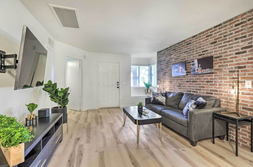 Photo 15 - Renovated Chandler Townhome: Walk to Downtown