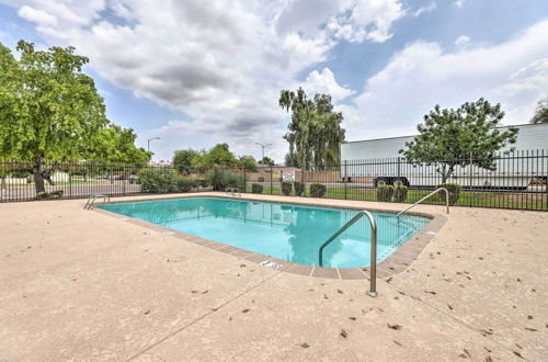 Photo 8 - Renovated Chandler Townhome: Walk to Downtown