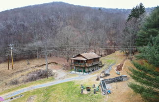 Foto 2 - Charming Austin Cabin on 96 Acres of Land