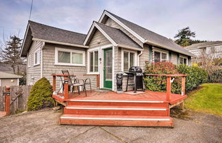 Photo 1 - Charming Gold Beach Home < 1 Mi to Rogue River