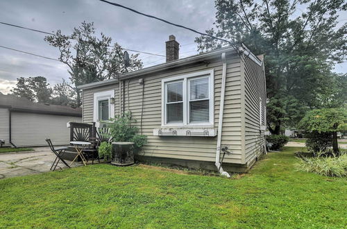 Photo 4 - Trendy Birmingham House w/ Laundry Amenities