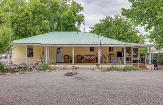 Foto 1 - Outdoorsy Caliente Retreat w/ Screened Porch