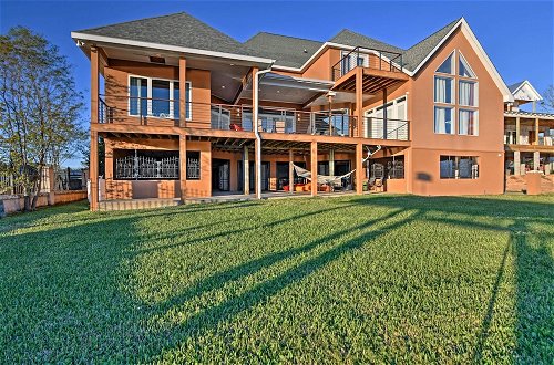 Photo 18 - Gorgeous Ocean Springs Waterfront Home w/ Dock