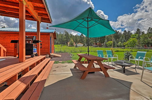 Photo 6 - Woodsy Pinetop Oasis, 11 Mi to Rainbow Lake