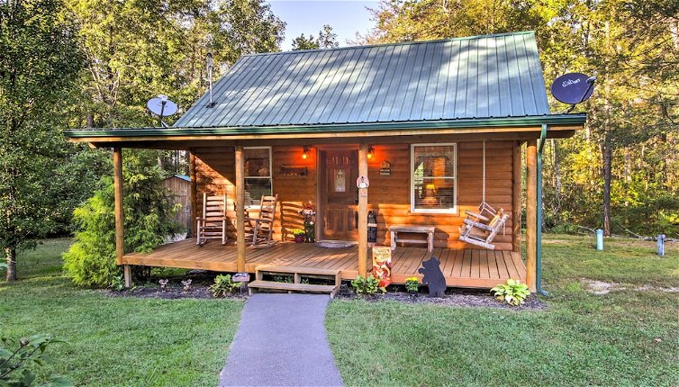 Photo 1 - Pet-friendly Cosby Log Cabin w/ Backyard & Porch