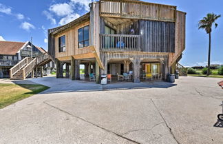 Photo 2 - Matagorda Townhome W/deck, Views, Pool Access