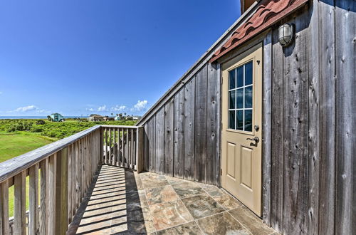 Photo 18 - Matagorda Townhome W/deck, Views, Pool Access