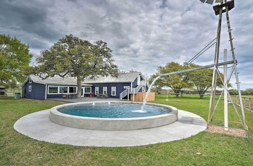 Photo 1 - Pet-friendly Schulenburg Farmhouse w/ Pool