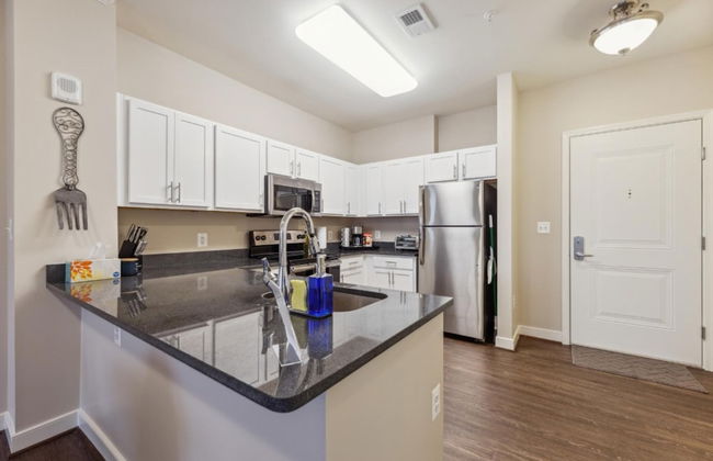 Stylish 1 BR Apartment w Movie Theater - Foto 26