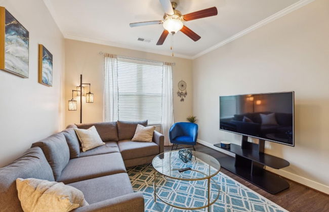 Stylish 1 BR Apartment w Movie Theater - Foto 23
