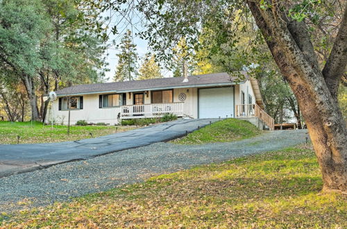 Photo 9 - Lakeside Groveland Home w/ Hot Tub, Near Yosemite