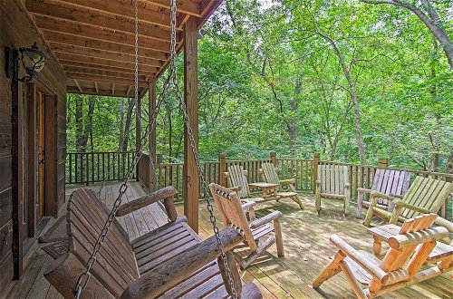 Photo 7 - Spacious & Secluded Cabin: ~25 Mi to Bentonville