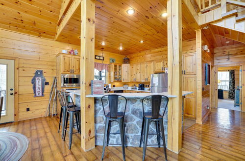 Foto 18 - Spacious & Secluded Cabin: ~25 Mi to Bentonville