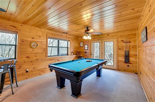 Photo 21 - Spacious & Secluded Cabin: ~25 Mi to Bentonville