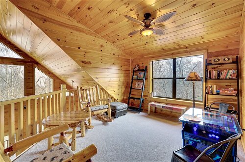 Foto 37 - Spacious & Secluded Cabin: ~25 Mi to Bentonville