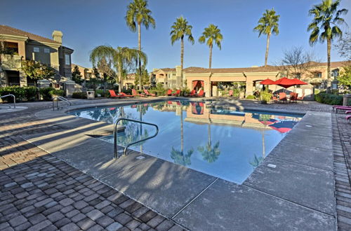 Photo 23 - Ground-floor Poolside Mesa Condo w/ Luxe Amenities