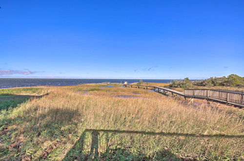 Photo 7 - Seaside Cottage w/ Private Pier - 3 Miles to Beach