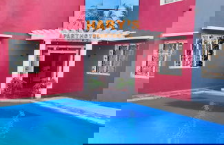 Photo 1 - Hary's aparthotel