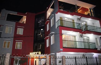 Photo 1 - Hary's aparthotel