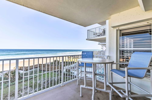 Foto 18 - Luxe Oceanfront Condo W/pool: Beach Access + Gear