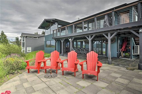 Photo 15 - Bright & Airy Home w/ Sweeping View + Hot Tub