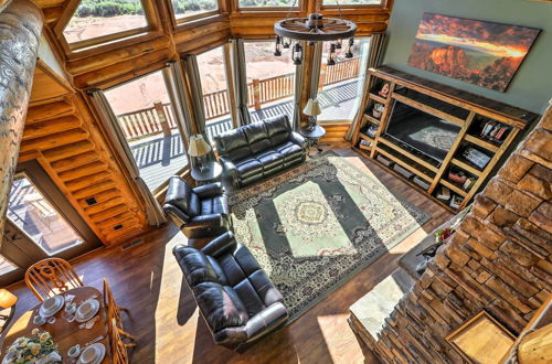 Photo 23 - Dreamy Kanab Cabin w/ Hot Tub & Panoramic Views