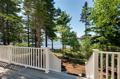 Photo 17 - Oceanfront Prospect Harbor House w/ Deck+view