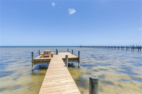 Foto 42 - Florida Vacation Rental w/ Private Pool & Dock
