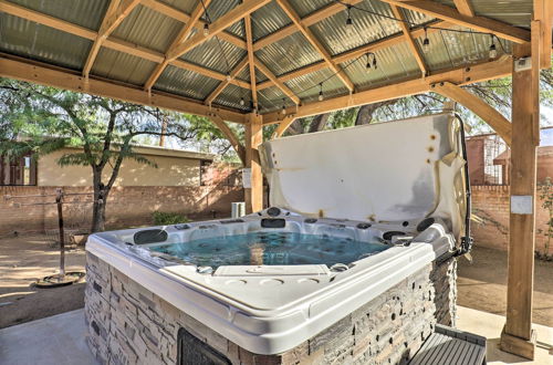 Photo 8 - Tucson Casita With Courtyard, Hot Tub & Fire Pits