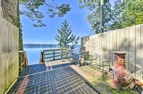 Foto 25 - Cozy Beachouse: View & Deck, Steps From Skagit Bay