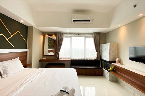 Photo 3 - Comfort 1Br At Gateway Park Lrt City Bekasi Apartment
