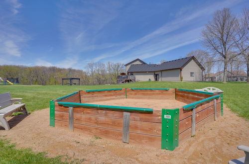 Photo 13 - Expansive Shakopee Vacation Rental on 5 Acres