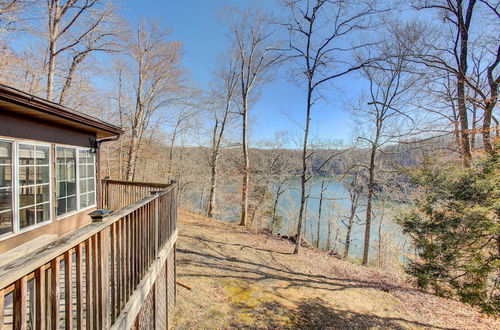 Photo 24 - Lake Cumberland Cabin w/ Views & Fishing